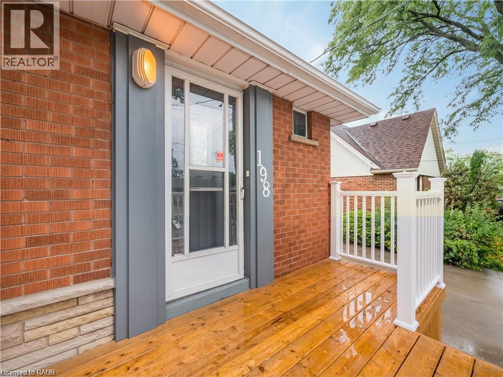 198 West 19th Street, Hamilton, Ontario  L9C 4J2 - Photo 3 - 40867155