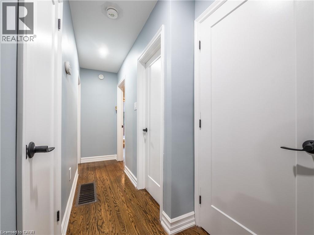 198 West 19th Street, Hamilton, Ontario  L9C 4J2 - Photo 15 - 40867155