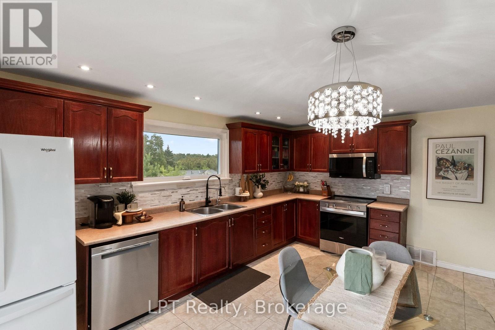 9 Lakeview Avenue, Scugog, Ontario  L0B 1E0 - Photo 16 - E13840836