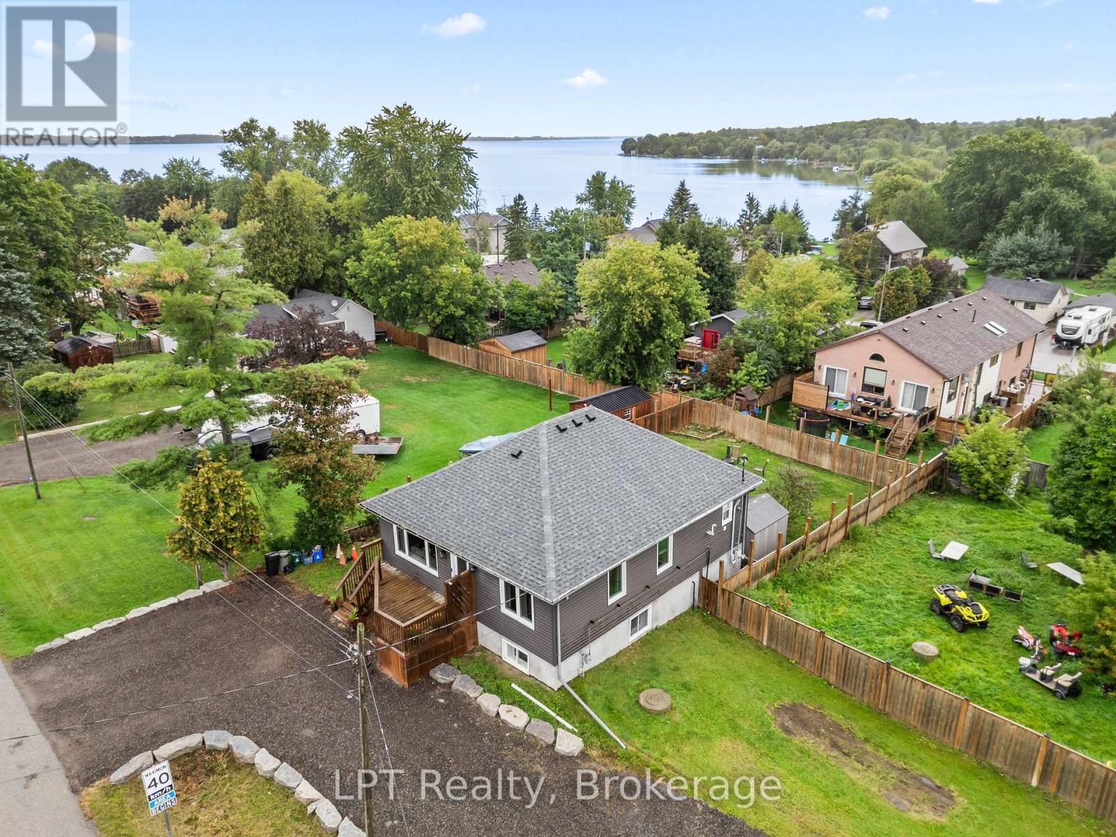 9 Lakeview Avenue, Scugog, Ontario  L0B 1E0 - Photo 4 - E13840836