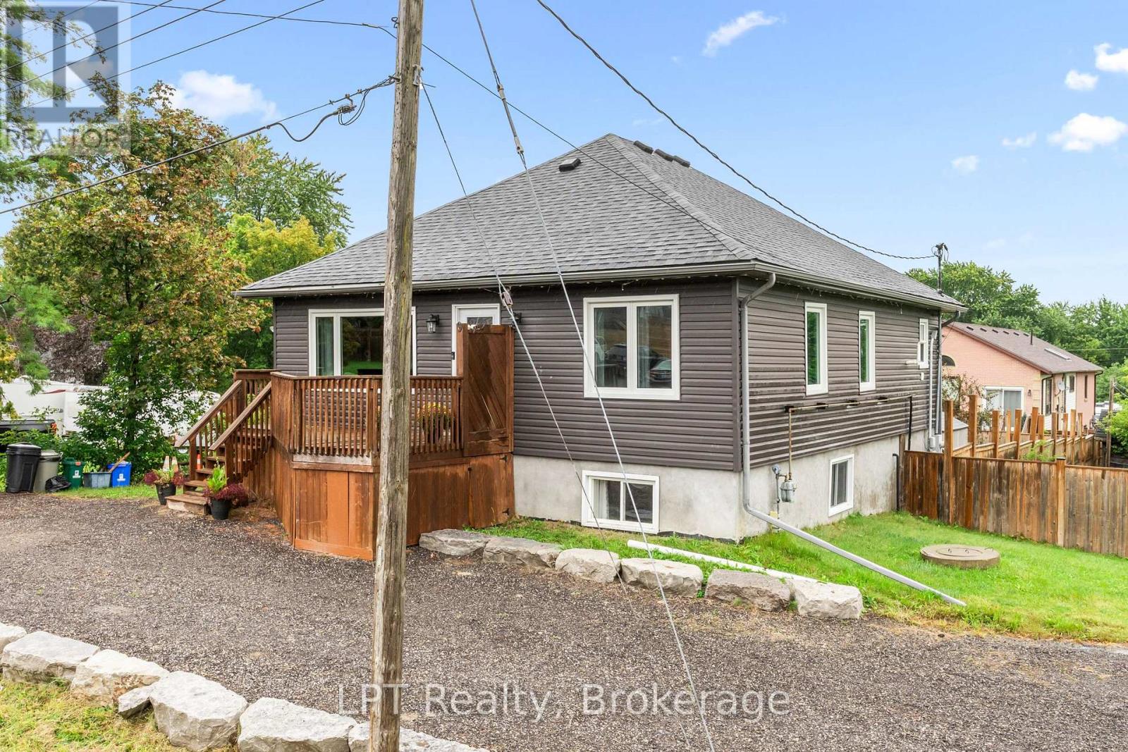 9 Lakeview Avenue, Scugog, Ontario  L0B 1E0 - Photo 6 - E13840836