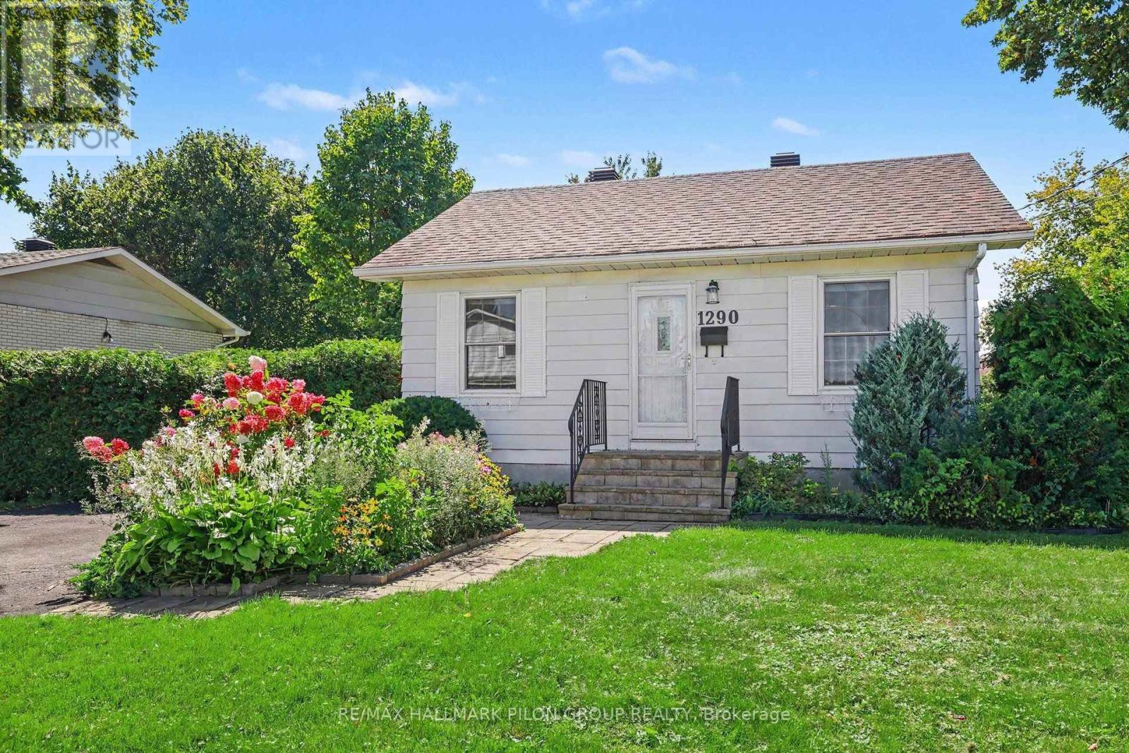 1290 ST. JEAN STREET, Ottawa, Ontario