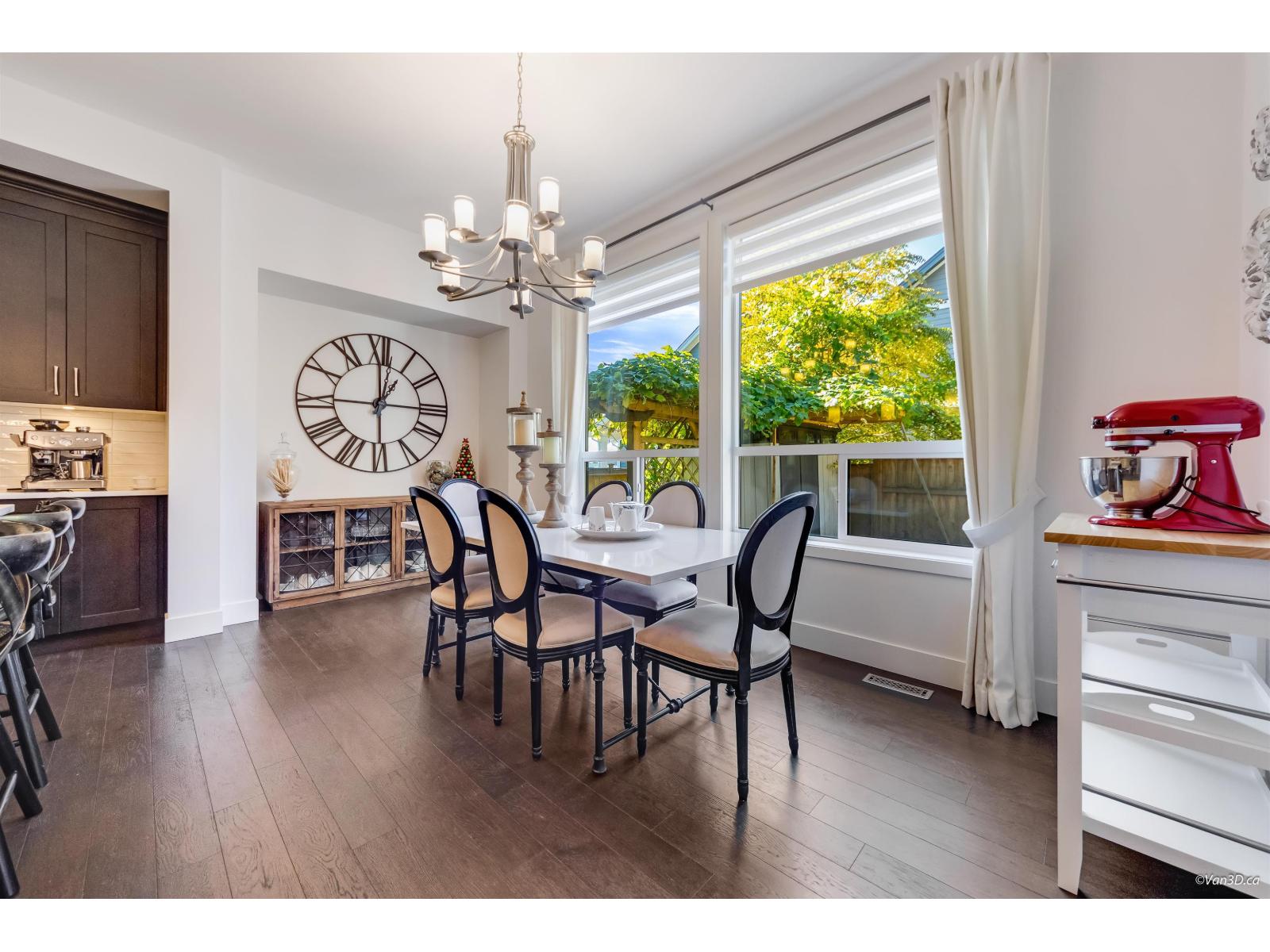 16788 Edgewood Drive, Surrey, British Columbia  V3Z 9X9 - Photo 8 - R3169587