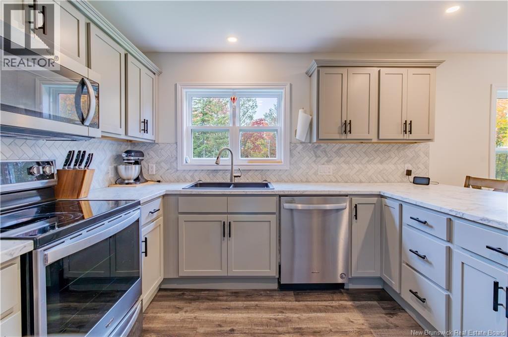 178 Pleasant Avenue, Sussex, New Brunswick  E4E 1Y2 - Photo 9 - NB148755