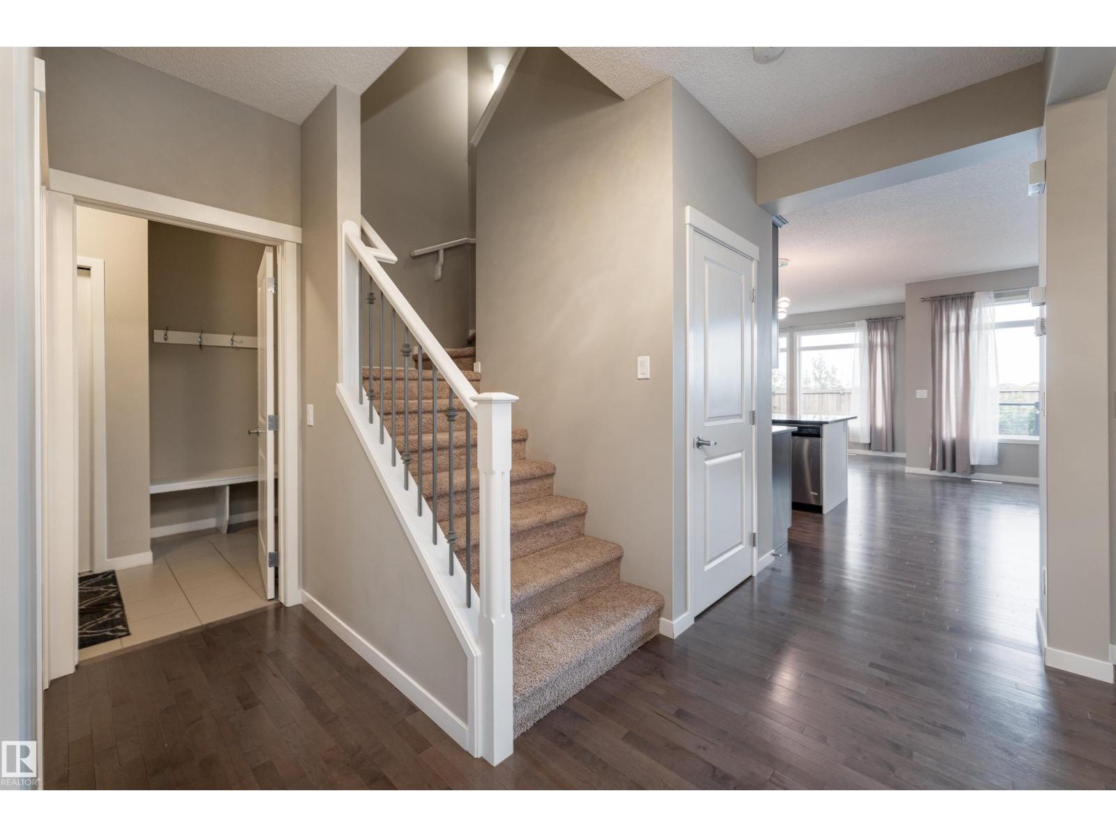 17523 56 ST NW