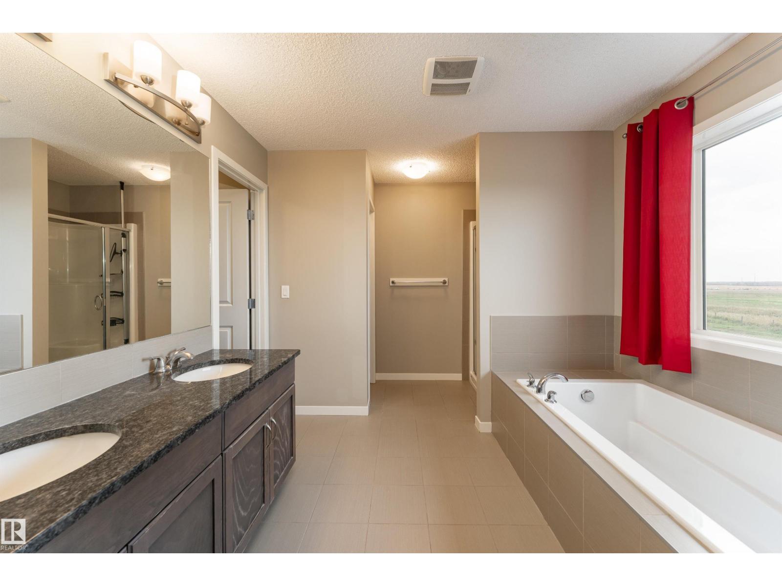 17523 56 ST NW