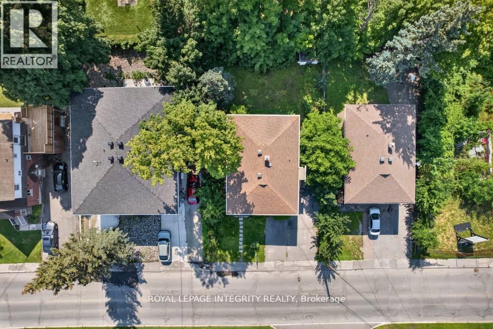 228 Woodroffe Avenue, Ottawa, Ontario  K2A 3V4 - Photo 2 - X13840804