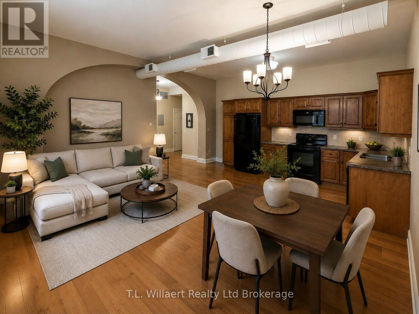 202 - 17 BROCK STREET W, Tillsonburg, Ontario