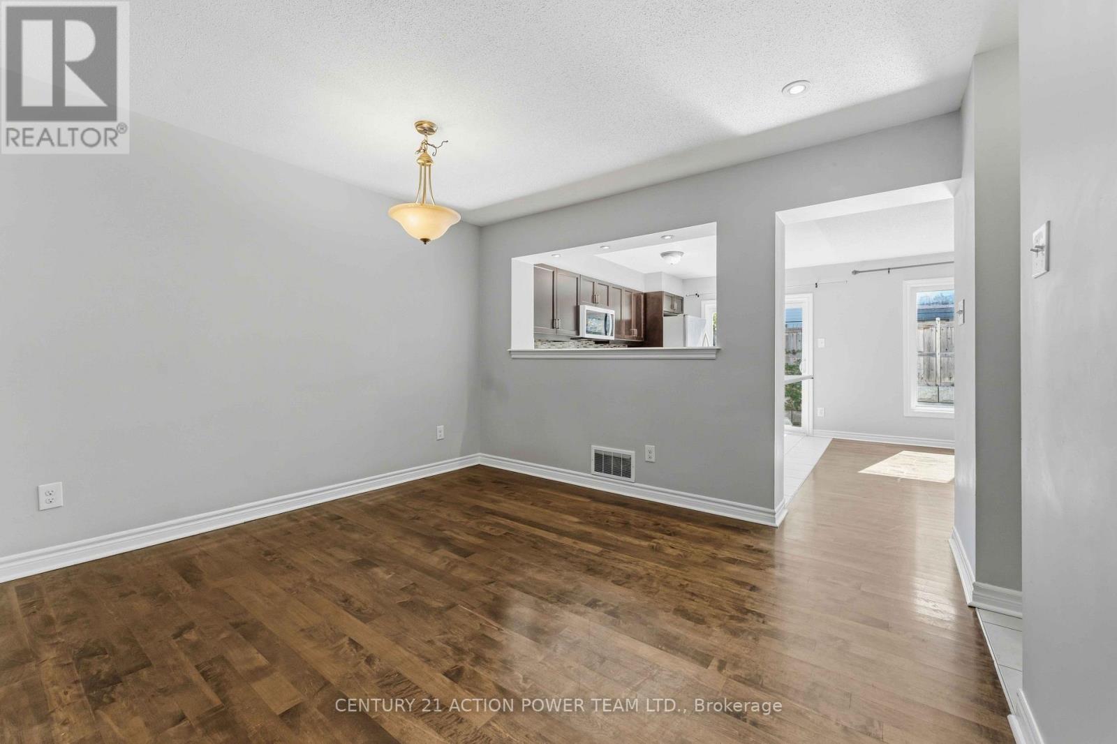 1037 Pampero Crescent, Ottawa, Ontario  K2S 0N5 - Photo 4 - X13808078