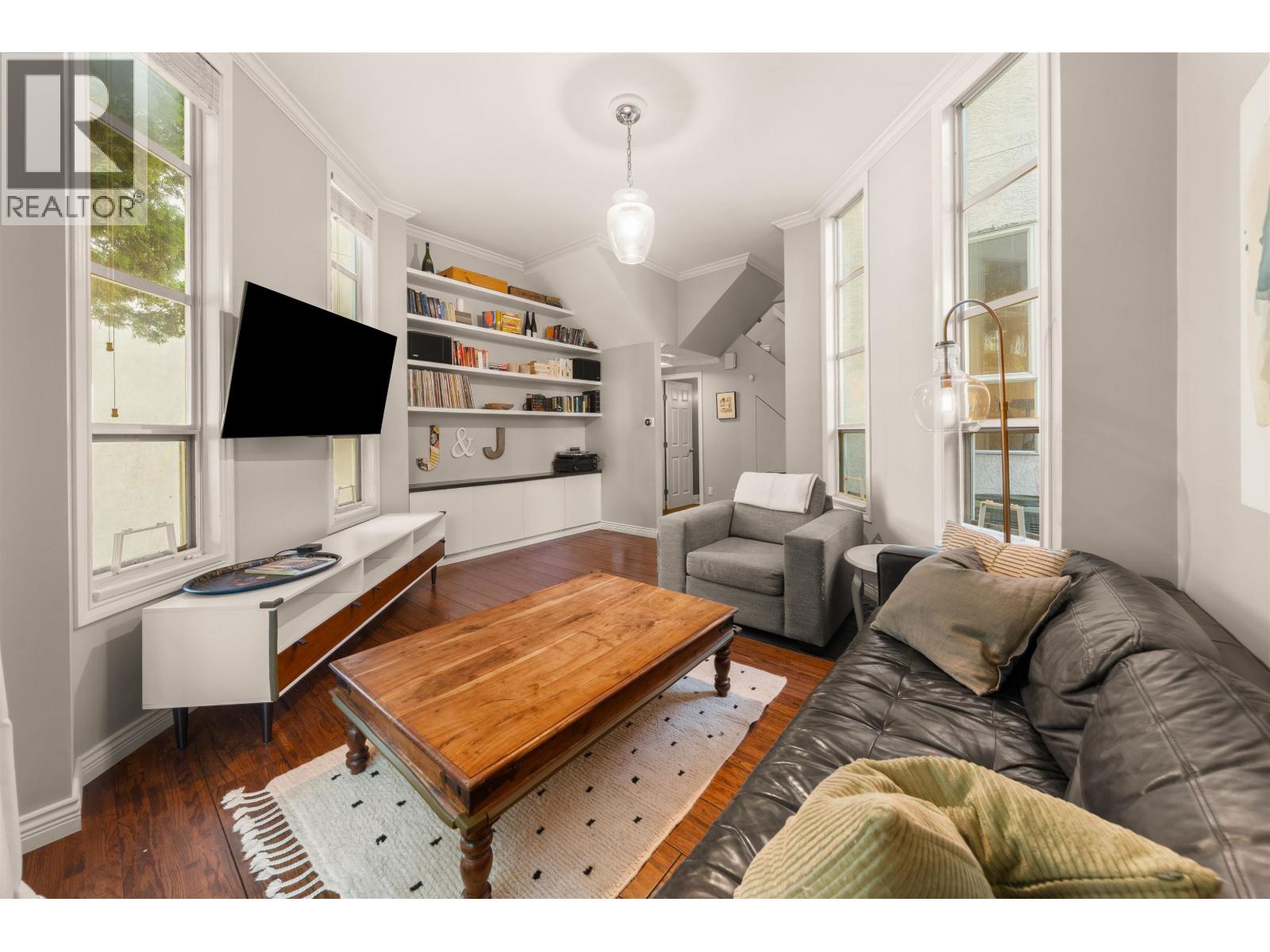 709 Prior Street, Vancouver, British Columbia V6A 2G8 - Photo 4 - R3170598