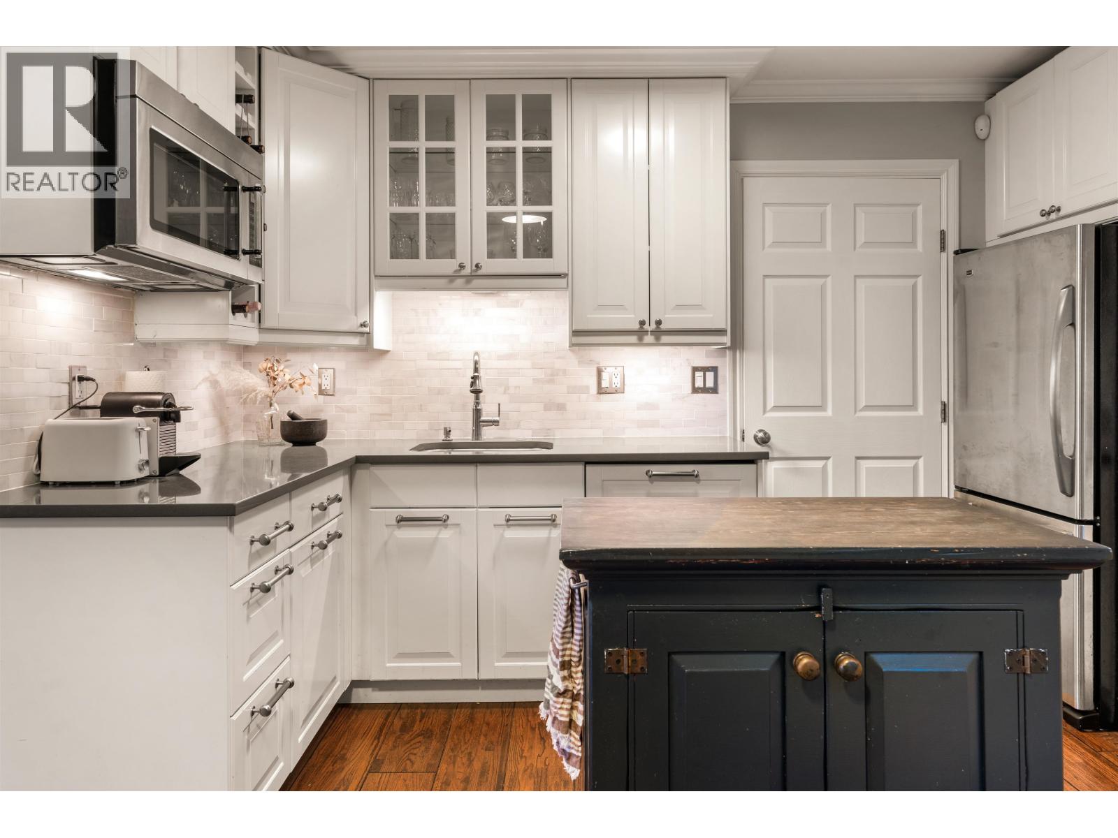 709 Prior Street, Vancouver, British Columbia V6A 2G8 - Photo 9 - R3170598