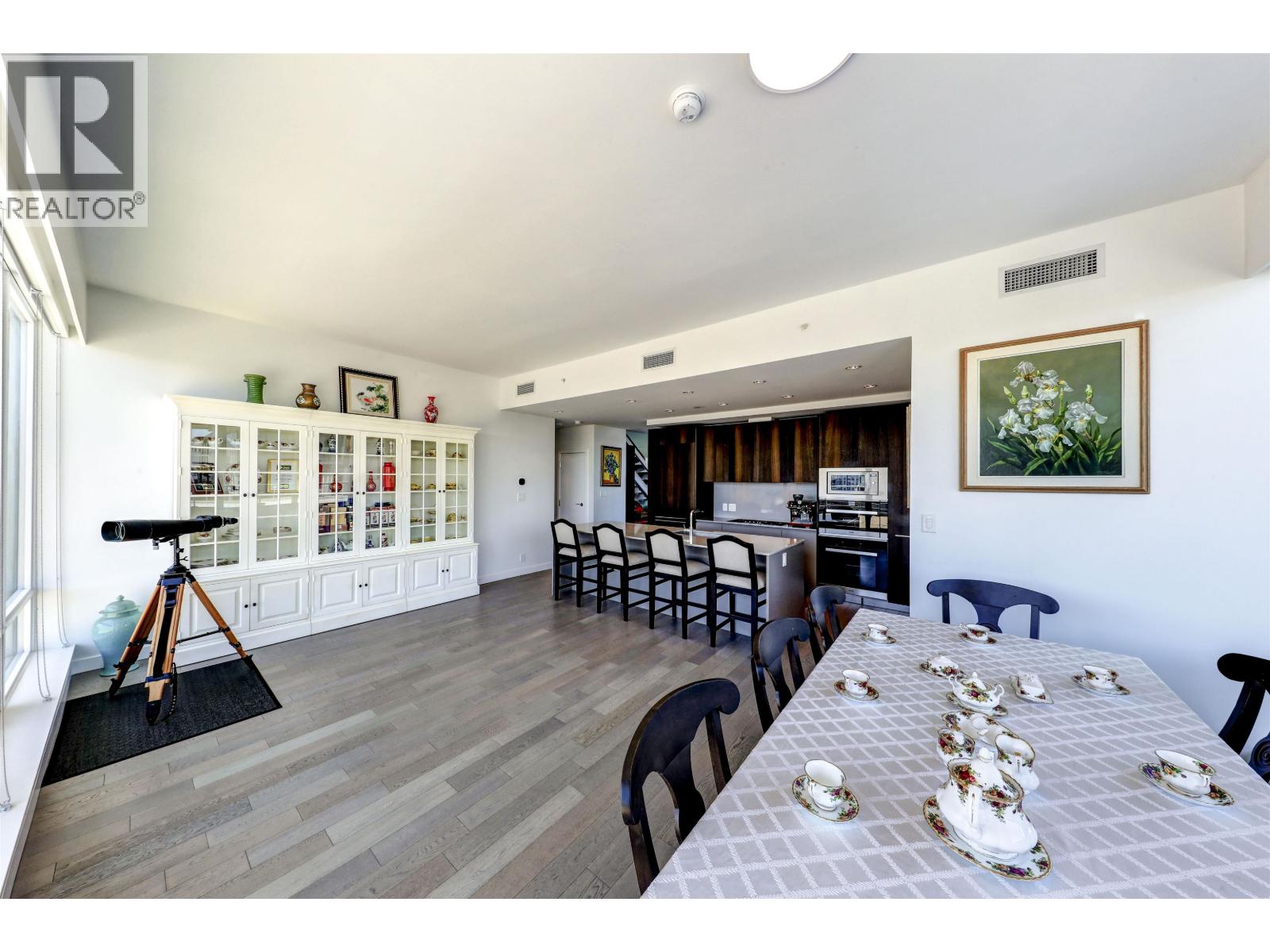 1205 6688 PEARSON WAY