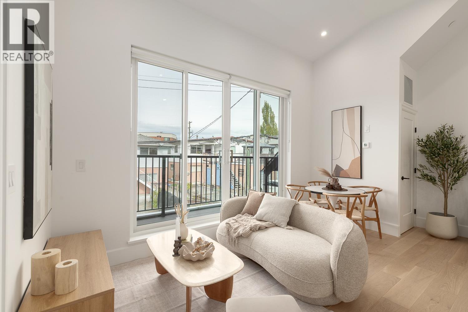 849 E 19th Avenue, Vancouver, British Columbia  V5V 1K6 - Photo 6 - R3170620