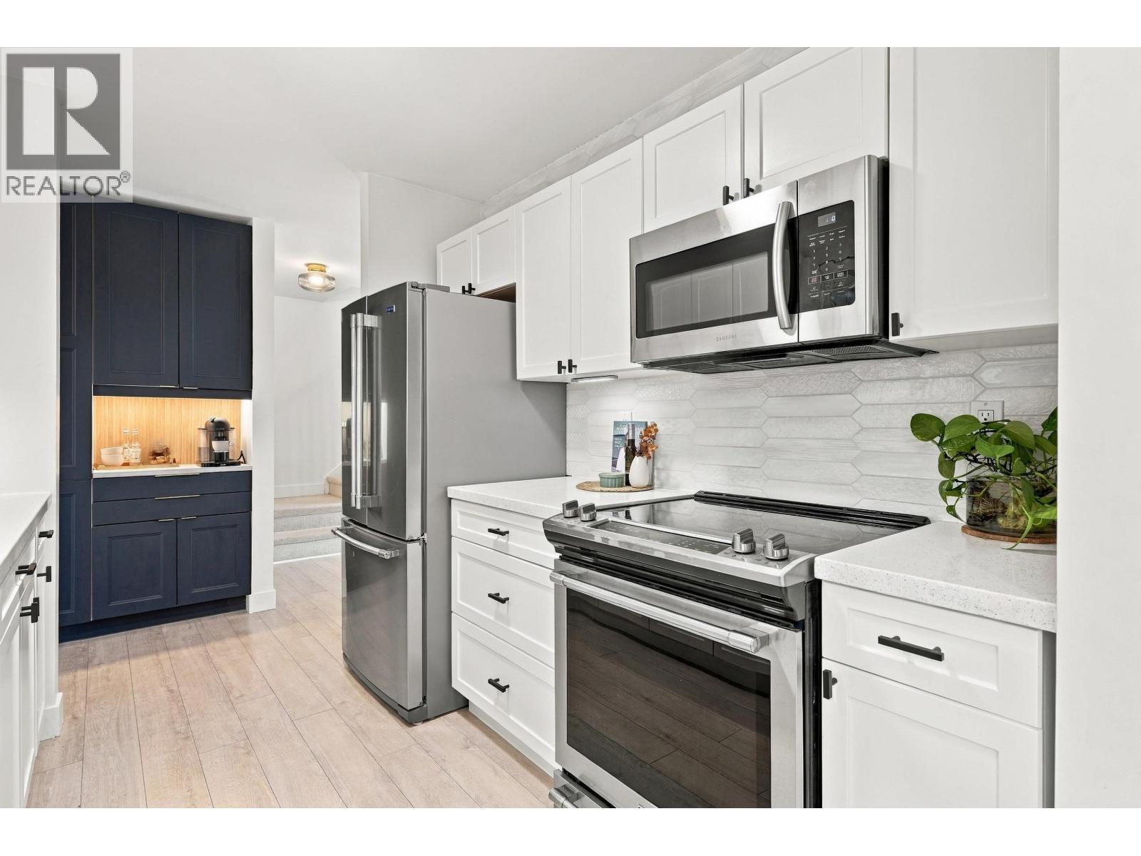 102E 3655 SHAUGHNESSY STREET