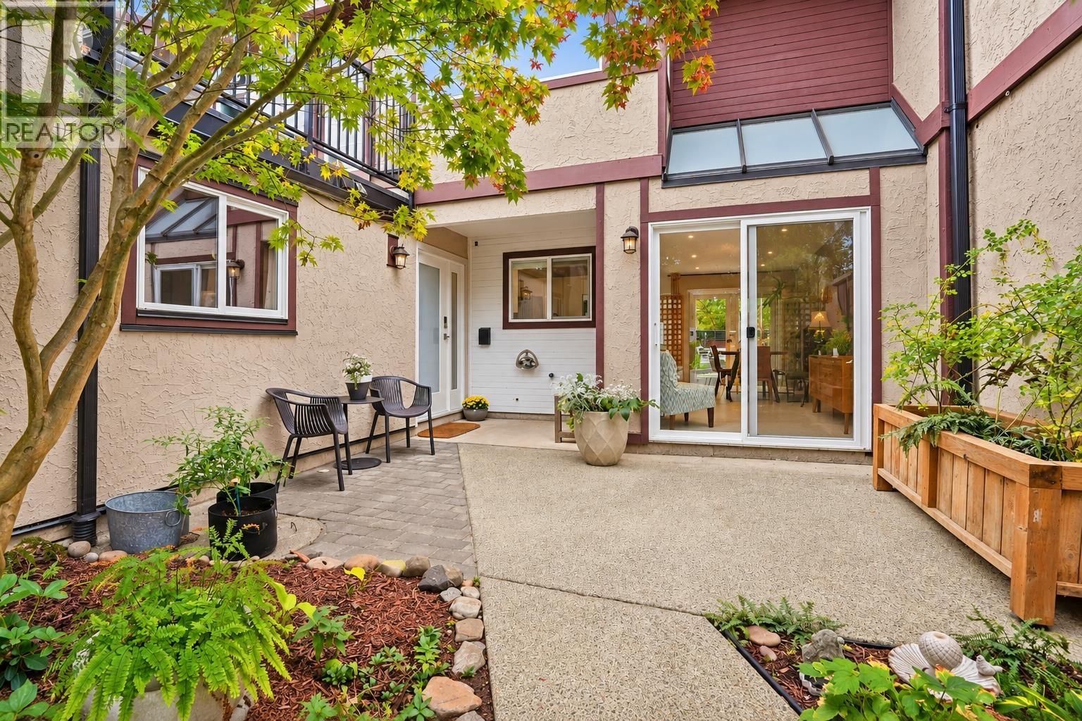 102E 3655 SHAUGHNESSY STREET