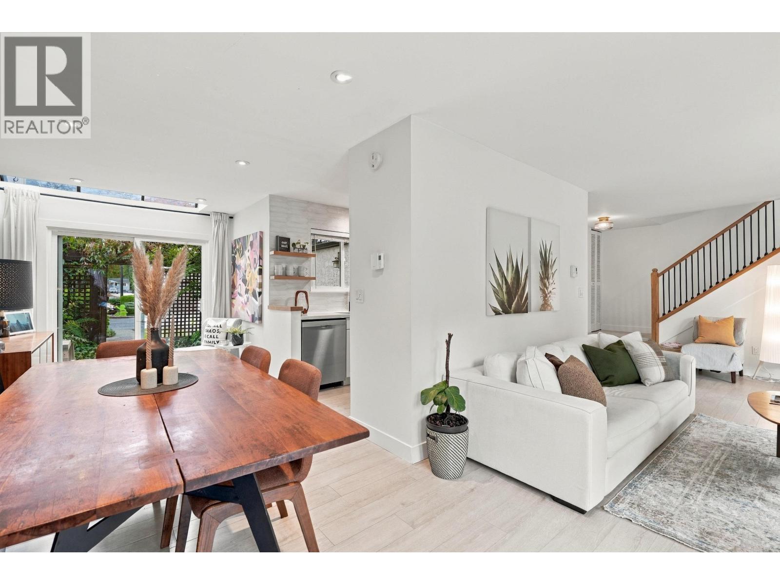 102E 3655 SHAUGHNESSY STREET