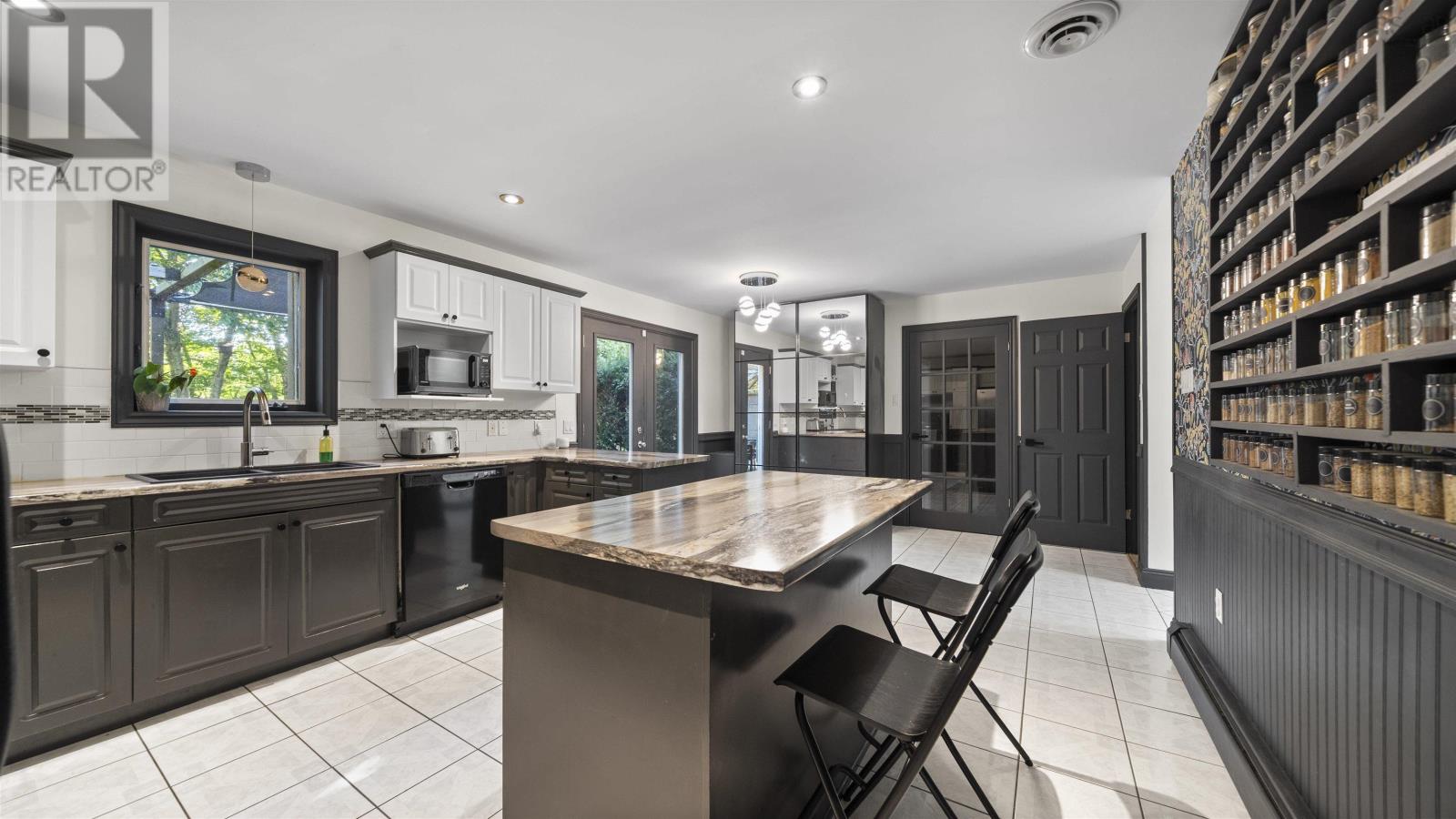 65 Lakehill Drive, Dartmouth, Nova Scotia  B2W 6C8 - Photo 16 - 202613114