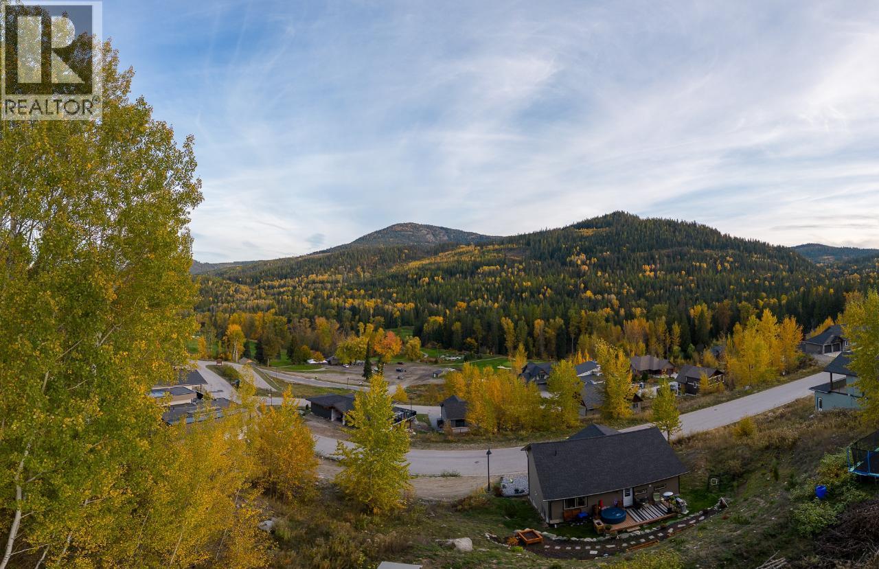 1021 Silvertip Road, Rossland, British Columbia V0G 1Y0 - Photo 10 - 2470639