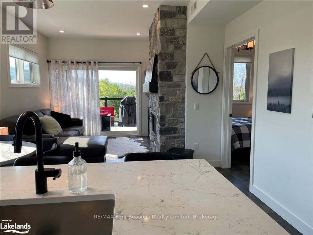 302 - 12 Beausoleil Lane, Blue Mountains, Ontario L9Y 2X5 - Photo 11 - X13840842