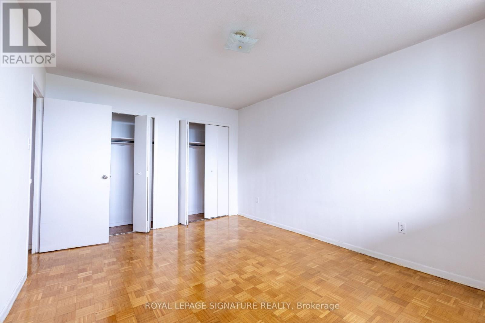 902 - 161 Oakwood Avenue, Toronto, Ontario  M6E 2V2 - Photo 13 - C13840852