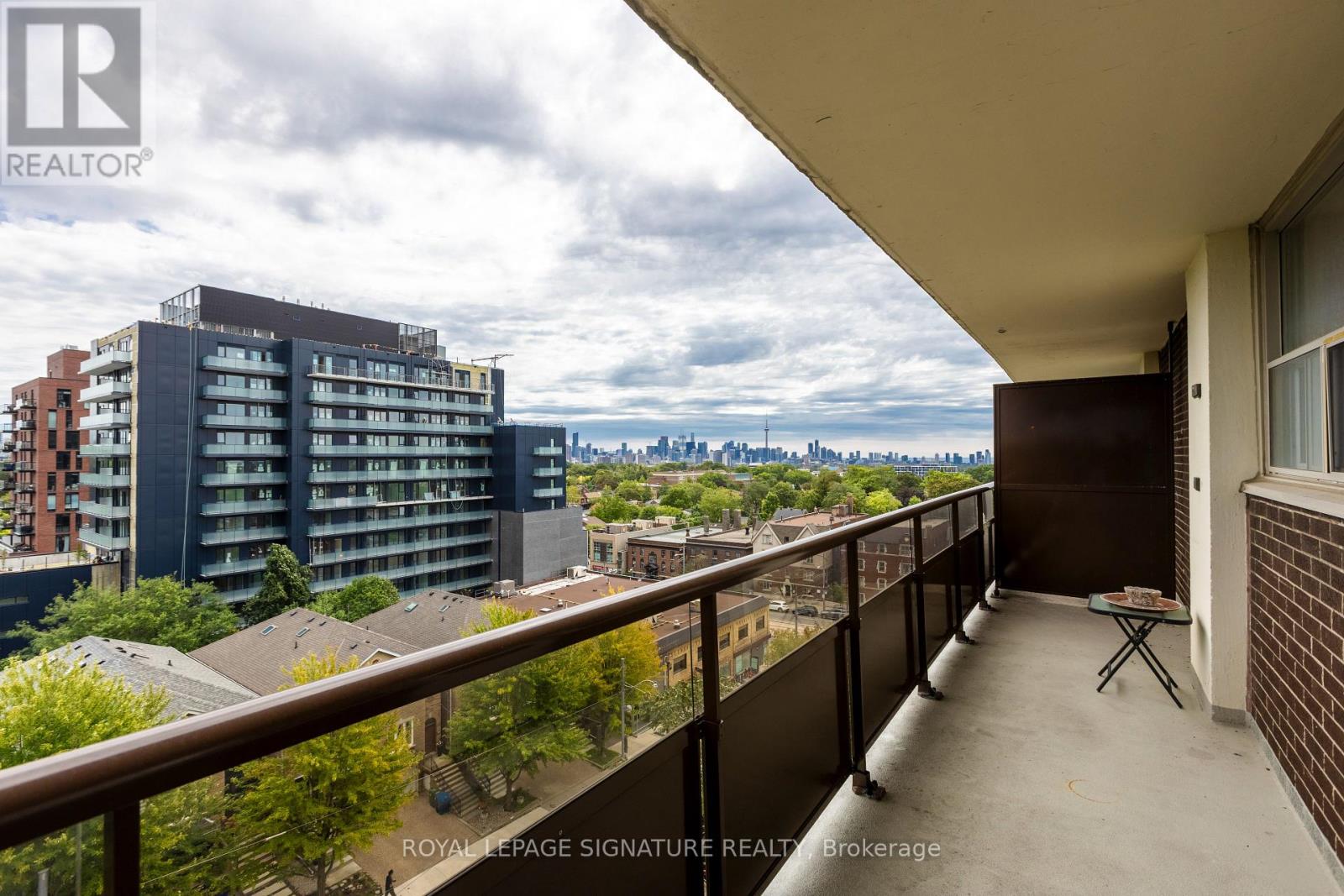 902 - 161 Oakwood Avenue, Toronto, Ontario  M6E 2V2 - Photo 15 - C13840852