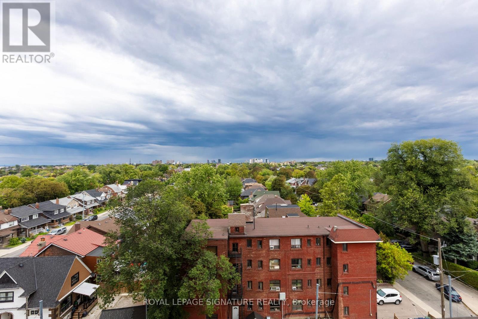 902 - 161 Oakwood Avenue, Toronto, Ontario  M6E 2V2 - Photo 17 - C13840852