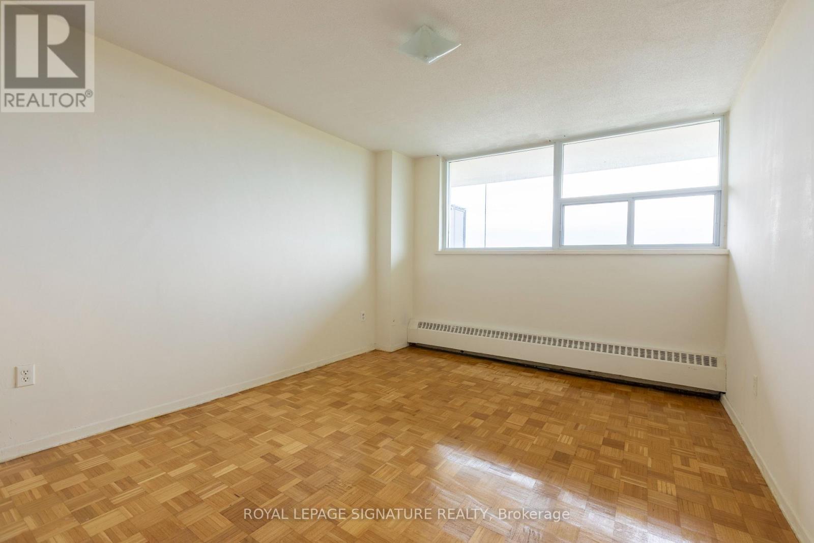 1808 - 161 Oakwood Avenue, Toronto, Ontario  M6E 2V2 - Photo 8 - C13840868