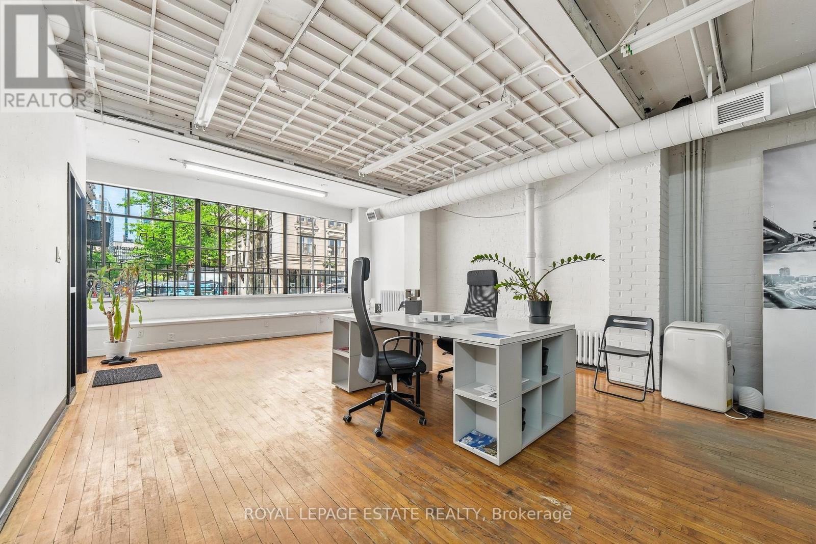 111 Jarvis Street, Toronto, Ontario  M5C 2H4 - Photo 3 - C13840890