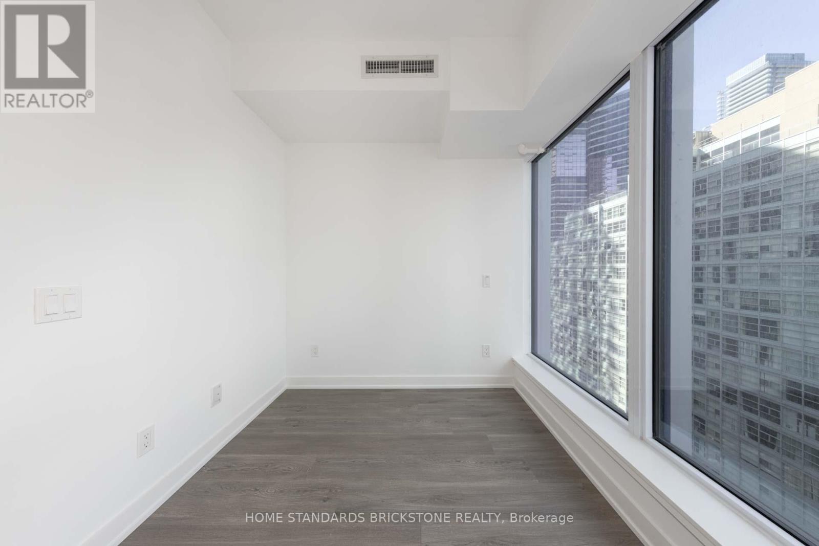 1205 - 8 Wellesley Street W, Toronto, Ontario  M4Y 0J5 - Photo 10 - C13840912