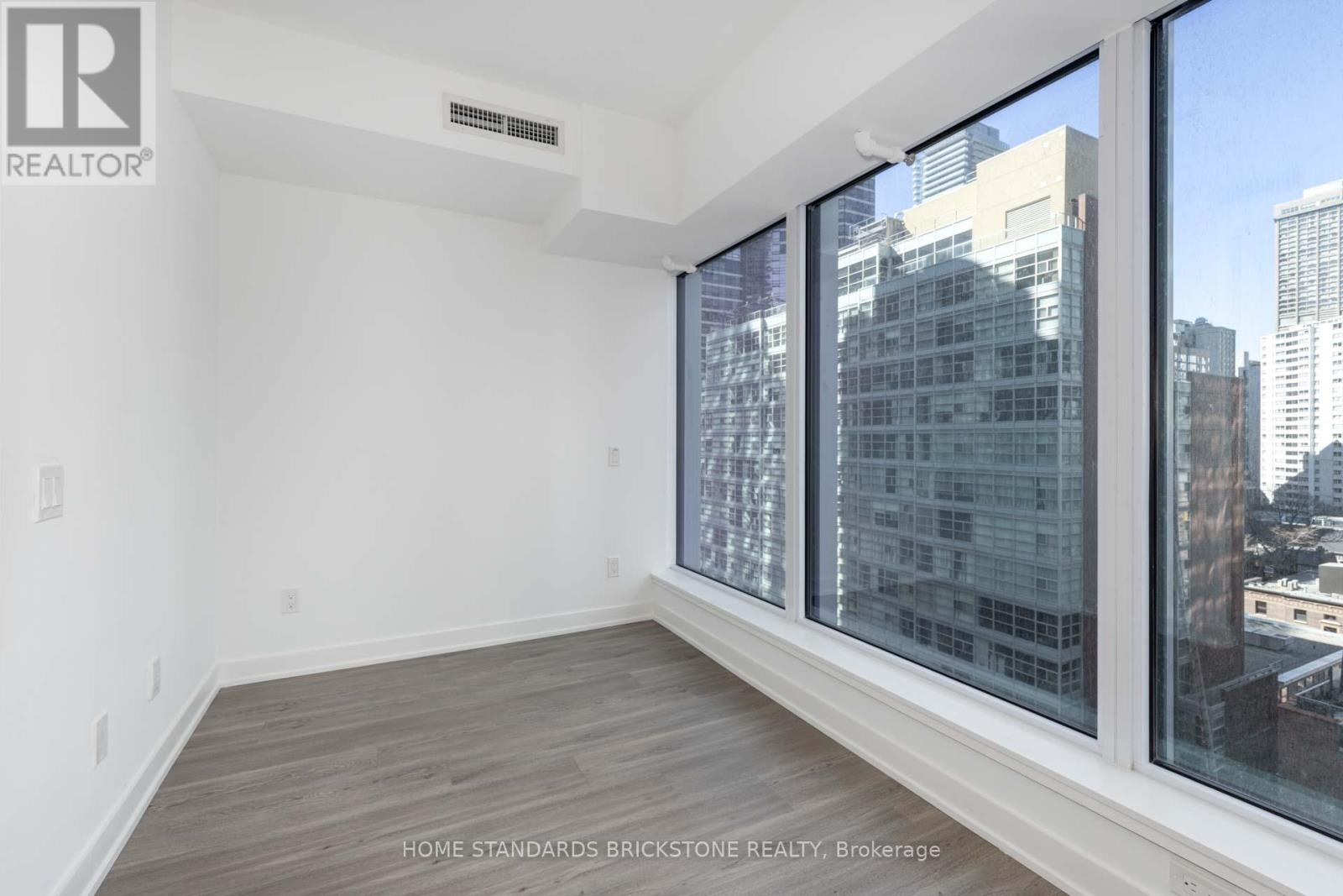 1205 - 8 Wellesley Street W, Toronto, Ontario  M4Y 0J5 - Photo 11 - C13840912