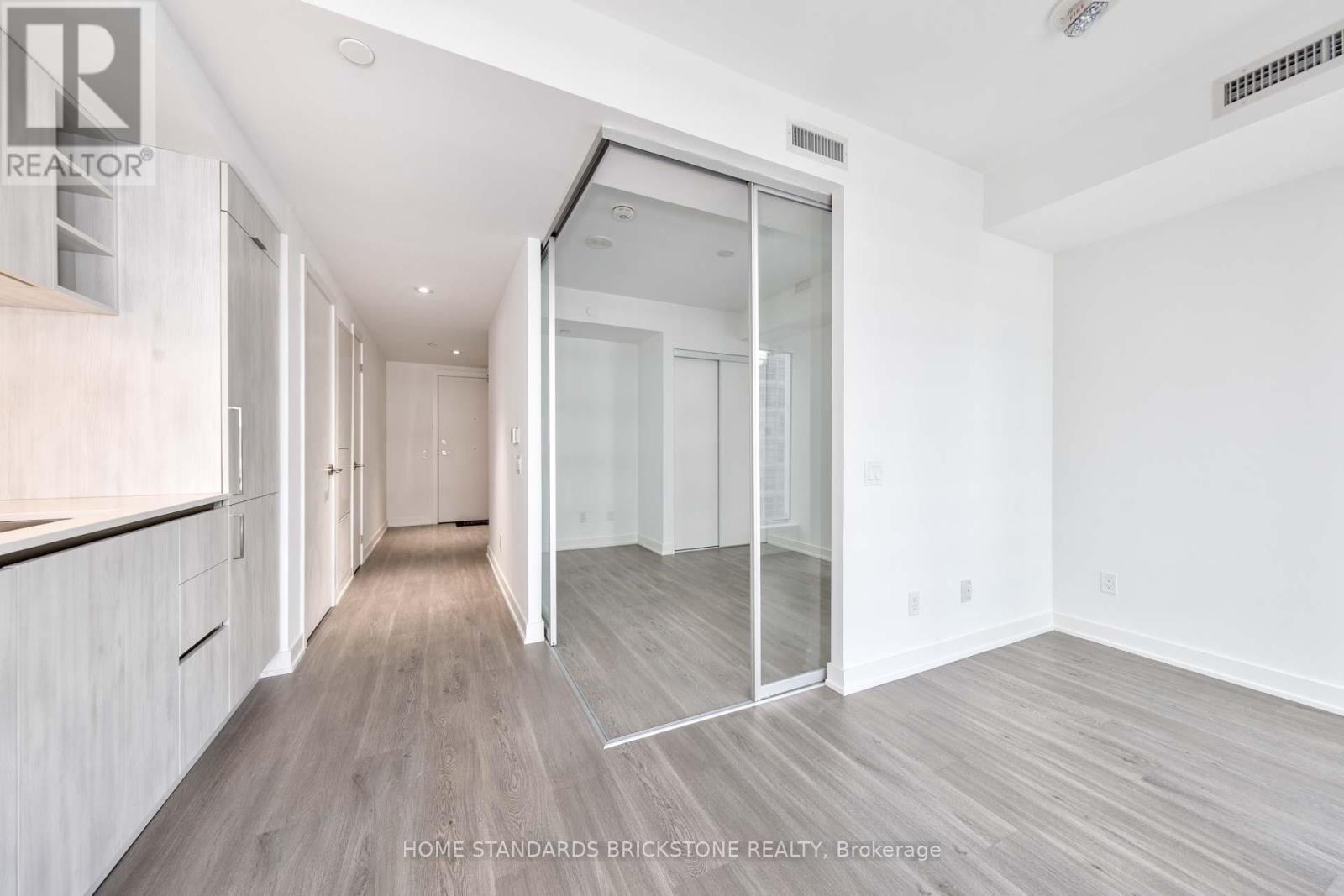 1205 - 8 Wellesley Street W, Toronto, Ontario  M4Y 0J5 - Photo 13 - C13840912