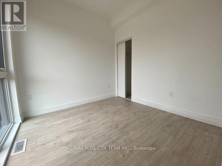 Blkb #9 - 178 Clonmore Drive, Toronto, Ontario  M1N 0B9 - Photo 11 - E13794032