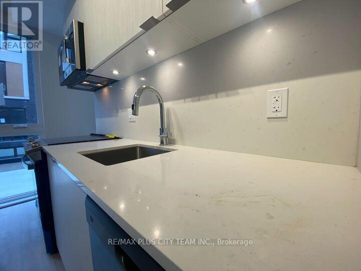 Blkb #9 - 178 Clonmore Drive, Toronto, Ontario  M1N 0B9 - Photo 8 - E13794032