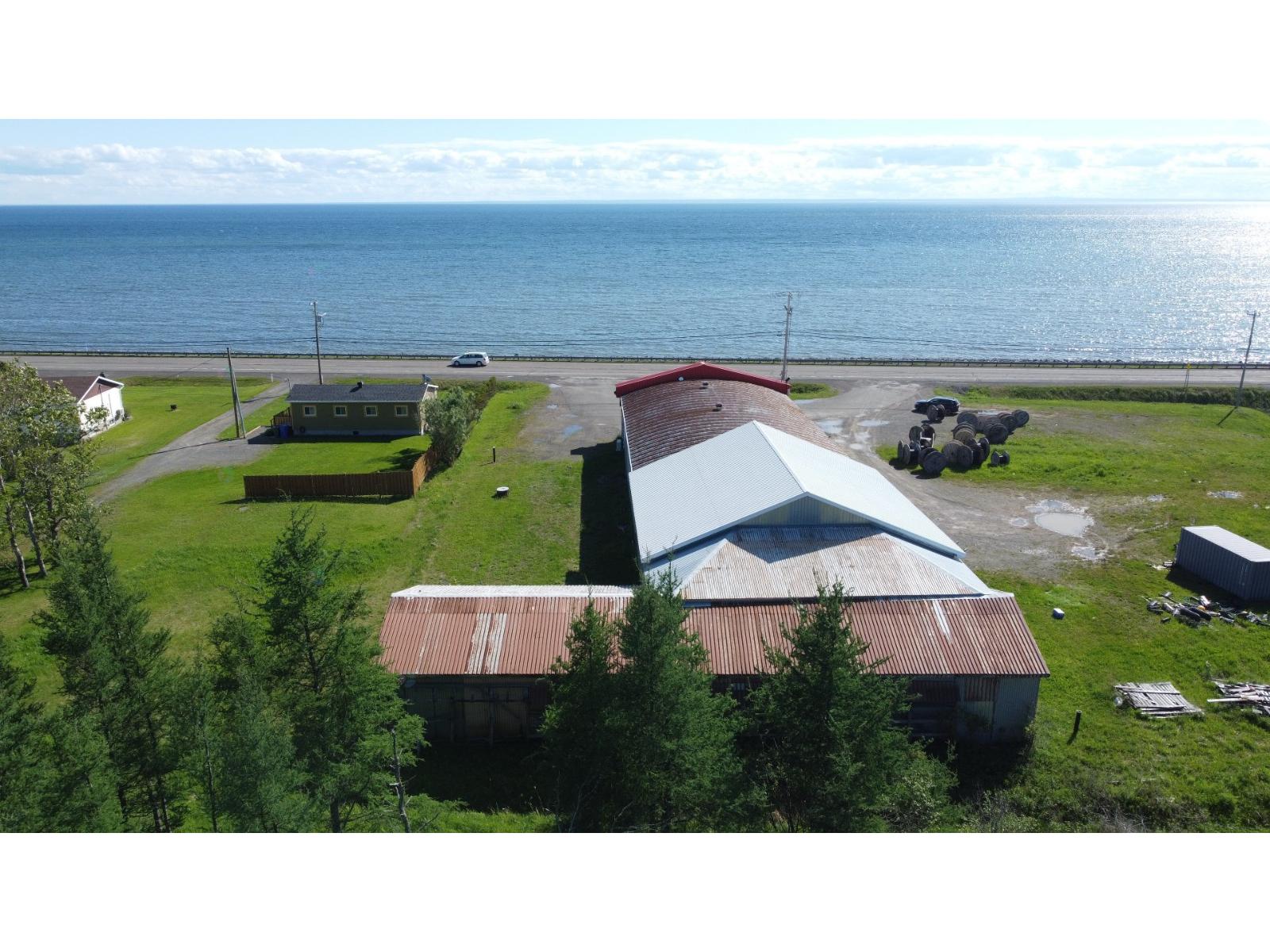 274 Av. de Port-Royal Bonaventure Quebec Canada G0C1E0 5