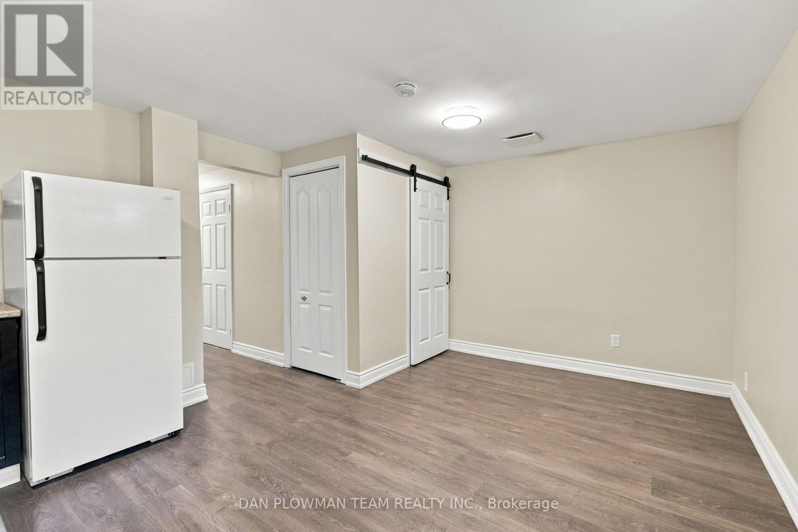 228 Medina Court, Oshawa, Ontario  L1J 7E1 - Photo 24 - E13840846