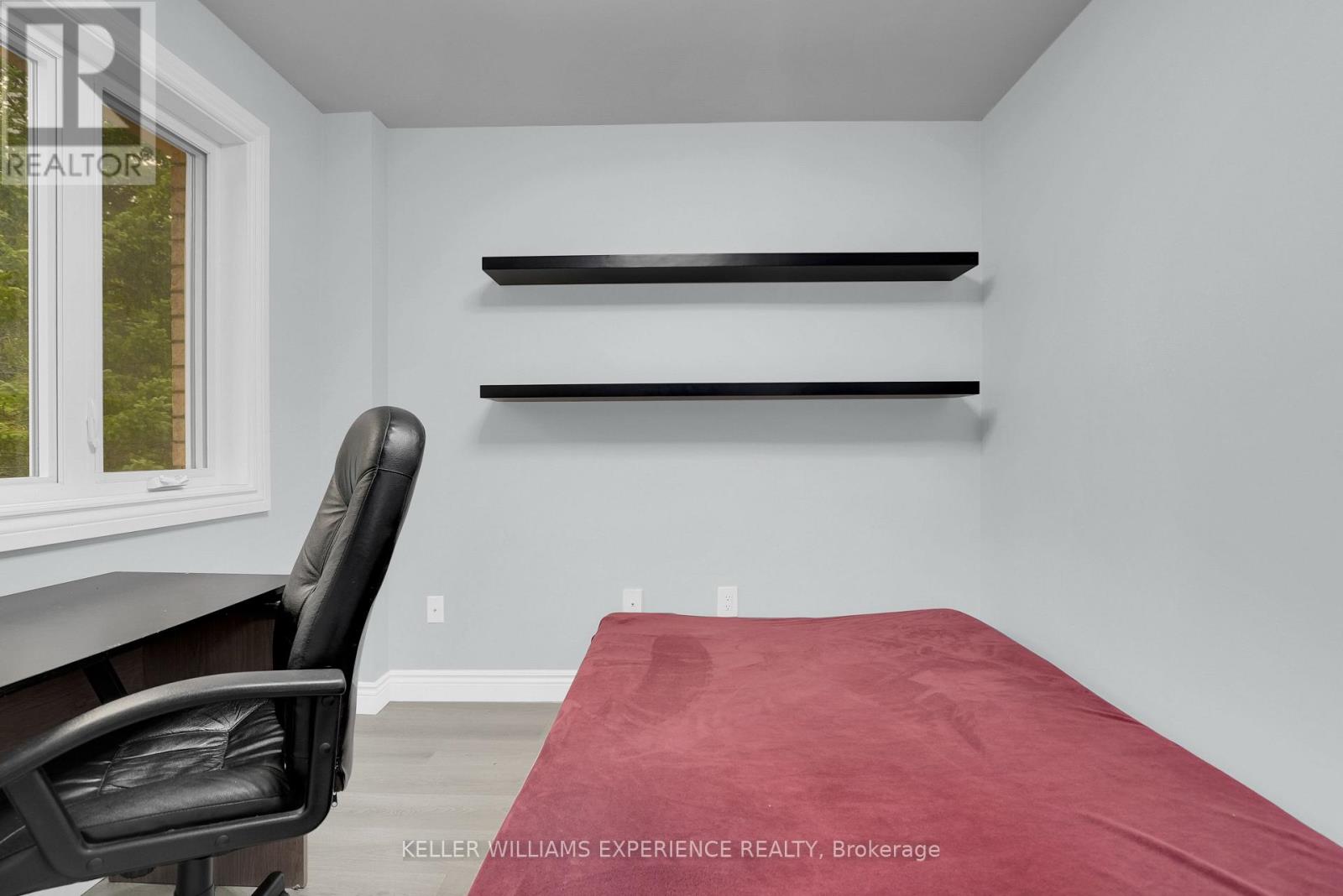 60 Nicholson Drive, Barrie (Ardagh), Ontario  L4N 8L7 - Photo 25 - S13840820