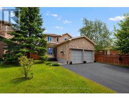 60 NICHOLSON DRIVE, Barrie, Ontario