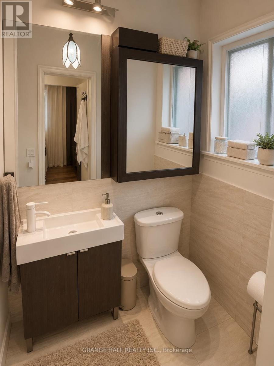 210 Lloyd Manor Road, Toronto, Ontario  M9B 5K6 - Photo 25 - W13840806