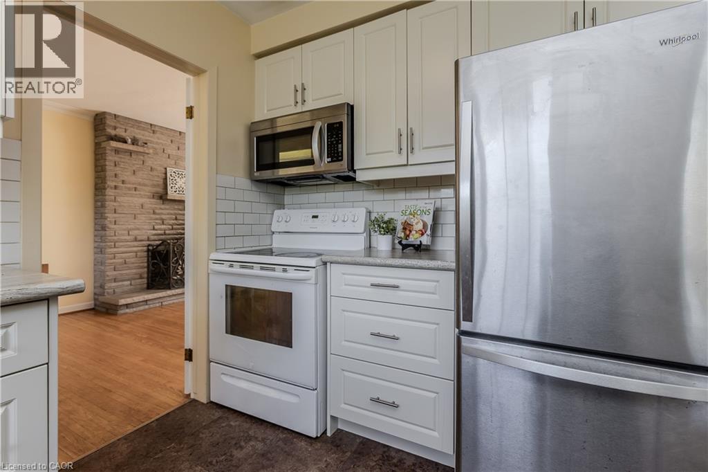 247 Walden Drive, Burlington, Ontario  L7N 2A7 - Photo 16 - 40866853