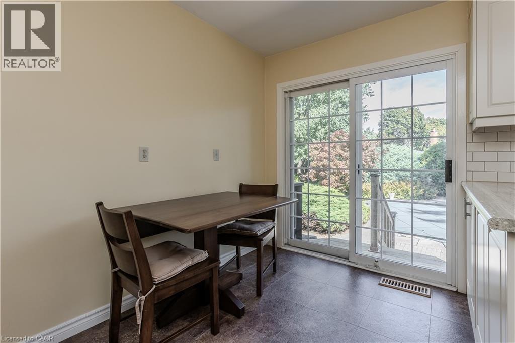 247 Walden Drive, Burlington, Ontario  L7N 2A7 - Photo 17 - 40866853