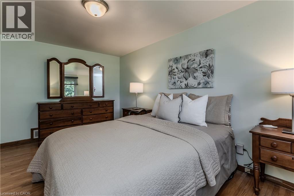 247 Walden Drive, Burlington, Ontario  L7N 2A7 - Photo 19 - 40866853