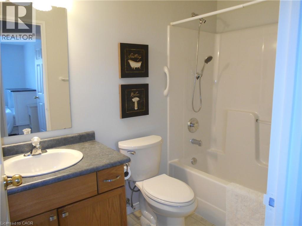 12 St. Andrew Street Unit# 408, Port Dover, Ontario  N0A 1N1 - Photo 11 - 40864459