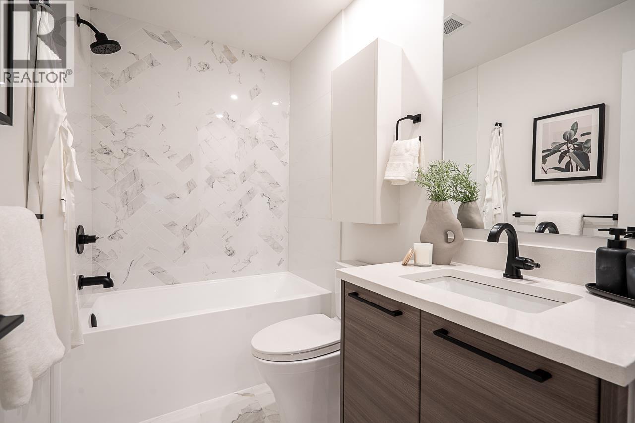 209 422 Lakewood Drive, Vancouver, British Columbia  V5L 0E8 - Photo 4 - R3168994