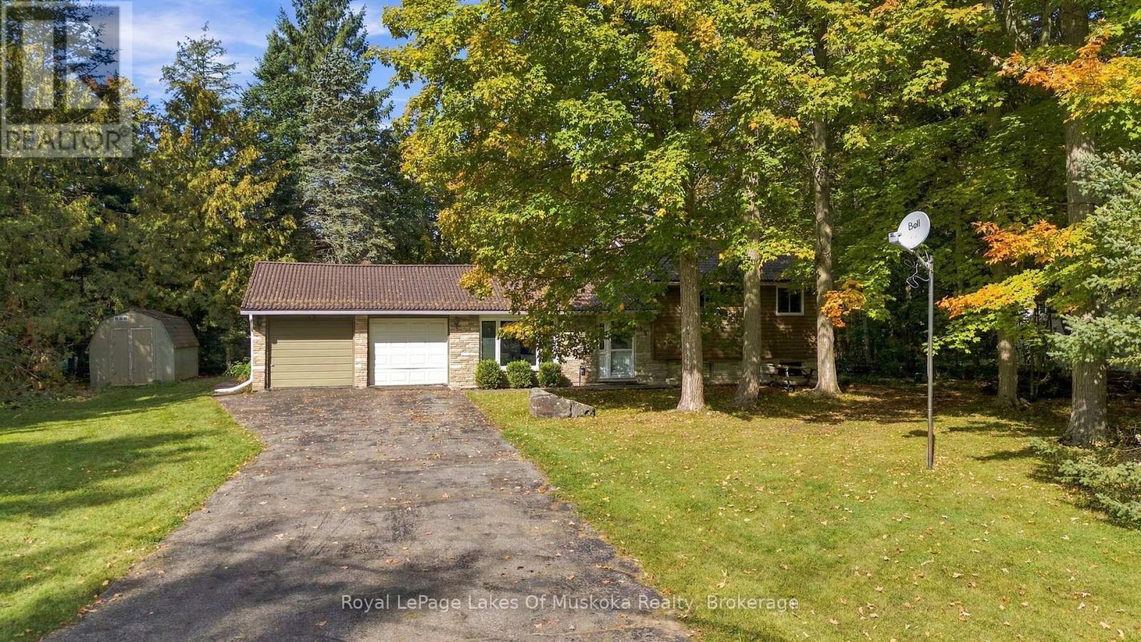 13 Leisure Court, Severn, Ontario  P0K 1E0 - Photo 2 - S13840578