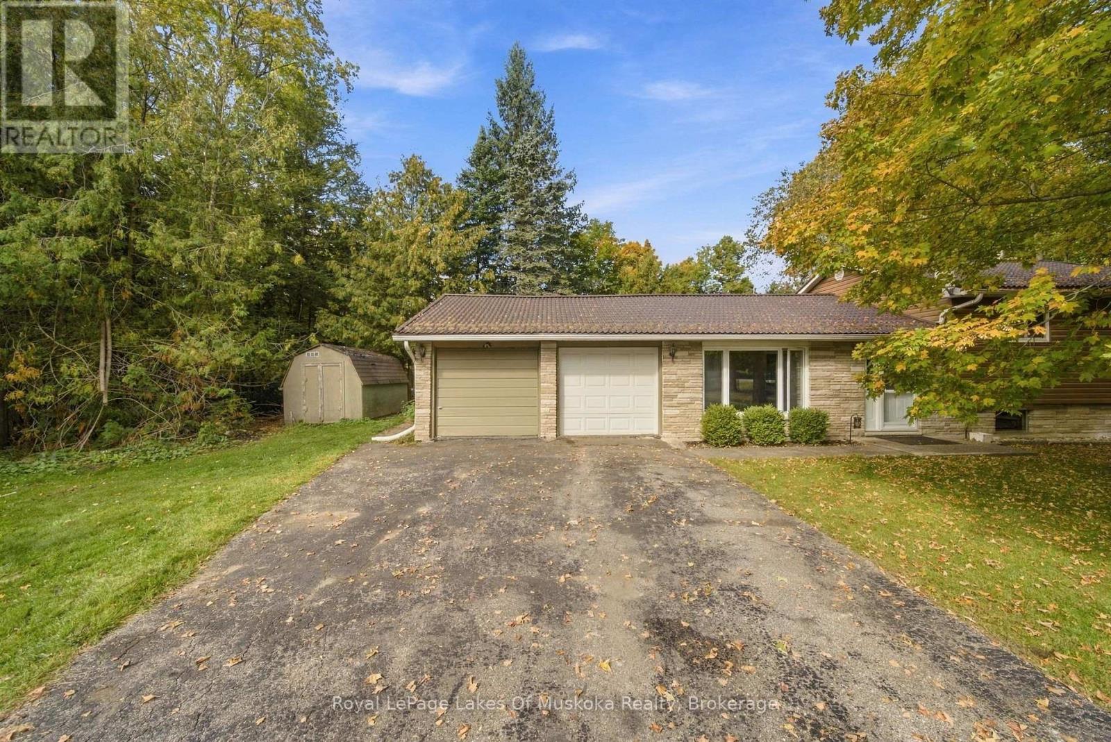 13 Leisure Court, Severn, Ontario  P0K 1E0 - Photo 3 - S13840578