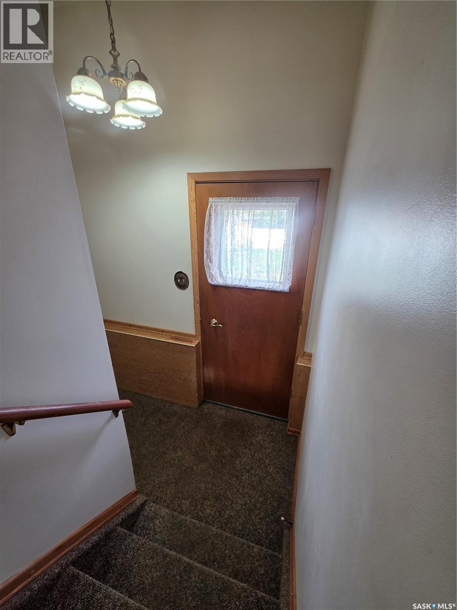 341 Allen Drive Sw, Swift Current, Saskatchewan  S9H 3A4 - Photo 11 - SK043942