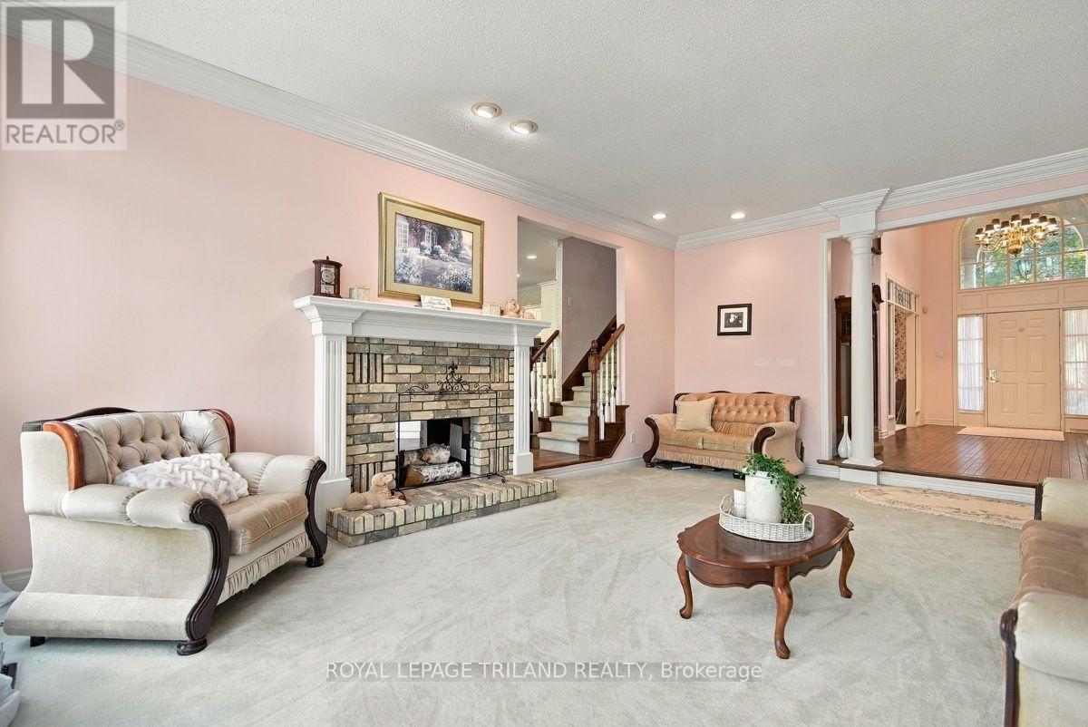 35 Butternut Grove, London South, Ontario  N6K 4J4 - Photo 12 - X13840998