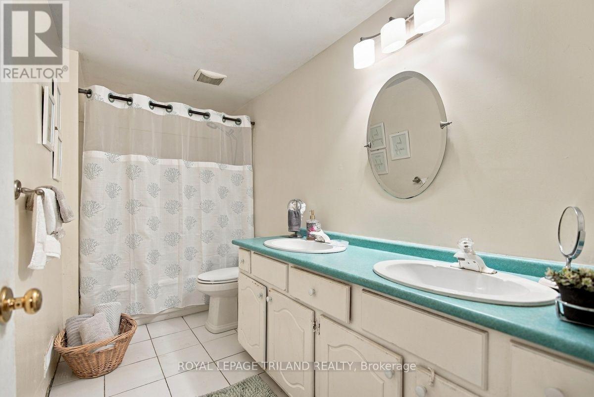 35 Butternut Grove, London South, Ontario  N6K 4J4 - Photo 43 - X13840998