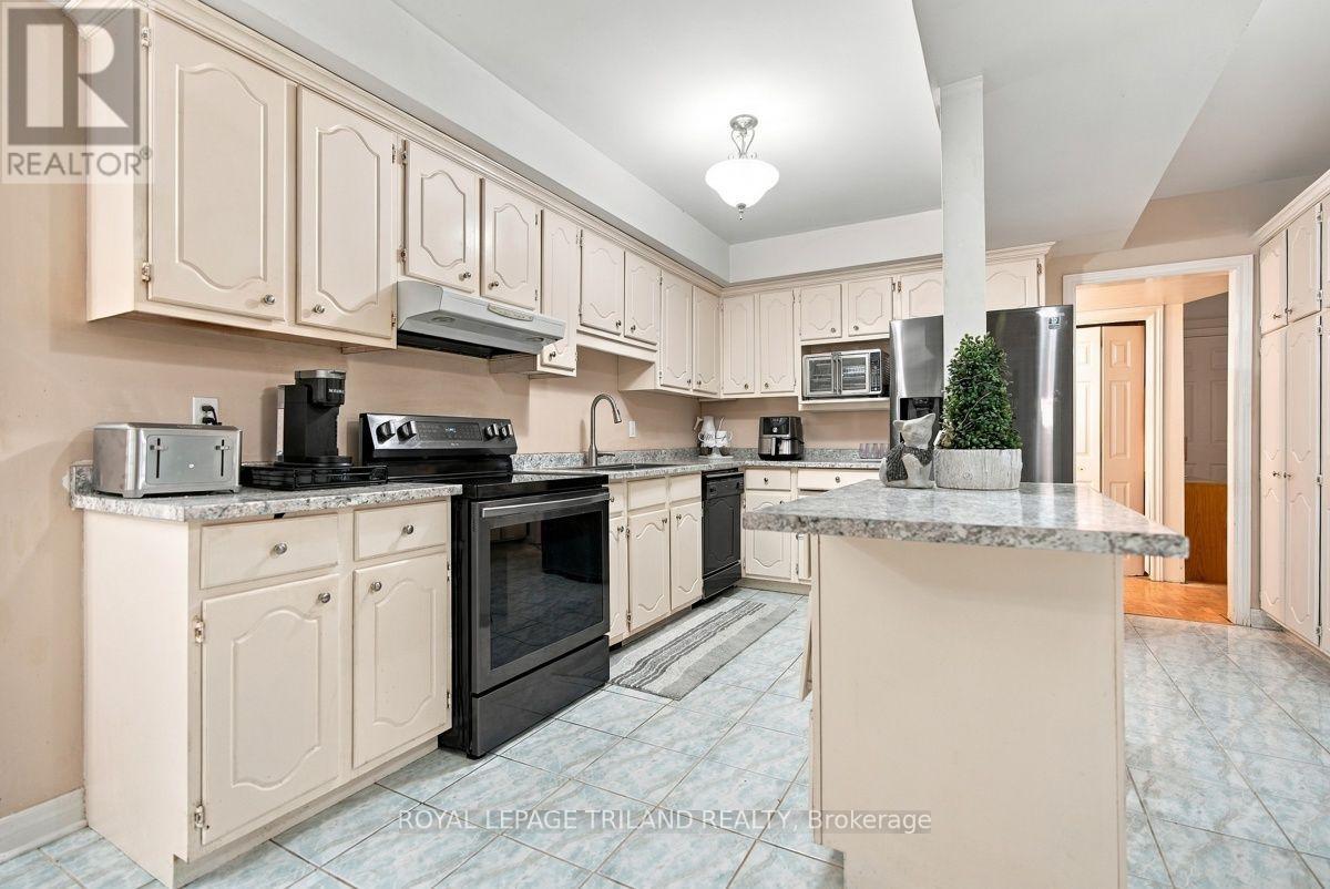 35 Butternut Grove, London South, Ontario  N6K 4J4 - Photo 44 - X13840998
