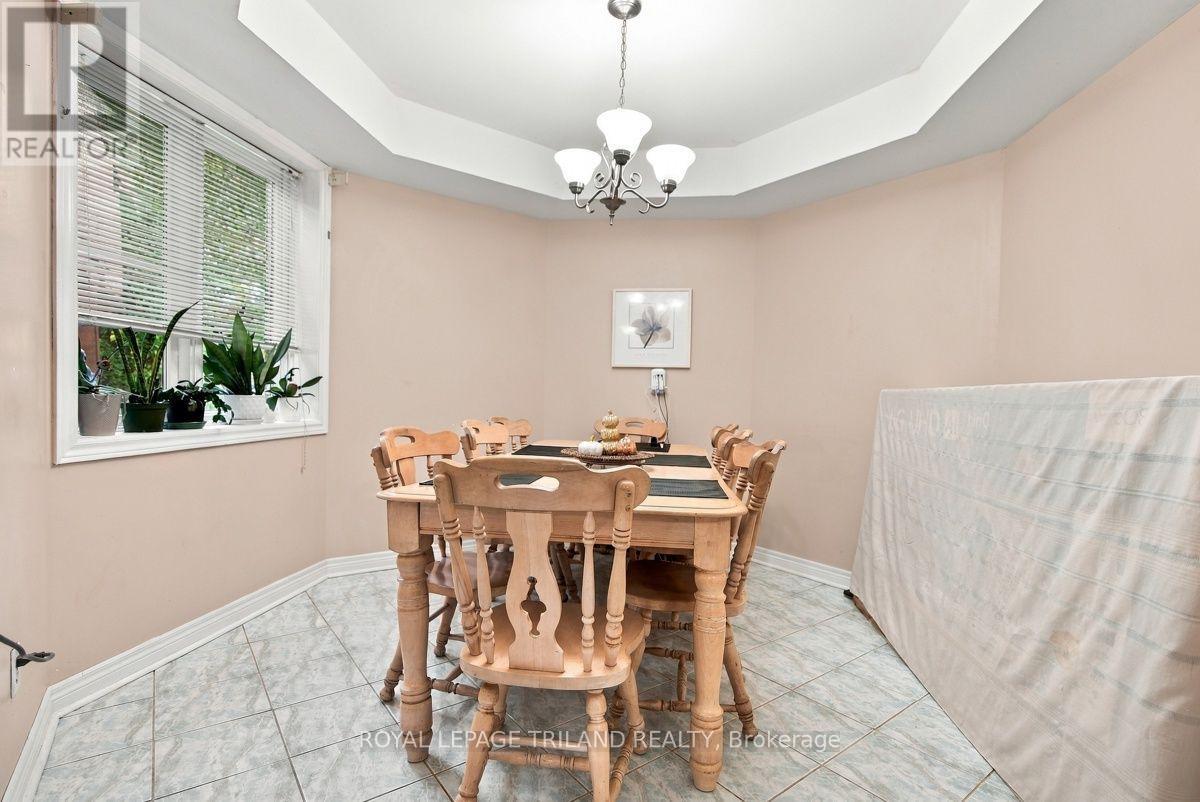 35 Butternut Grove, London South, Ontario  N6K 4J4 - Photo 46 - X13840998